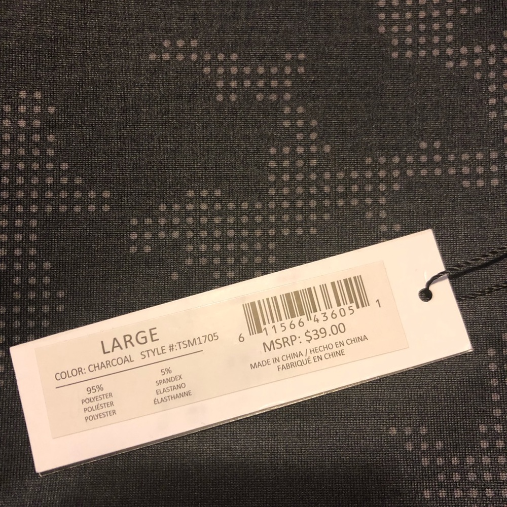 Tahari Sport t shirt